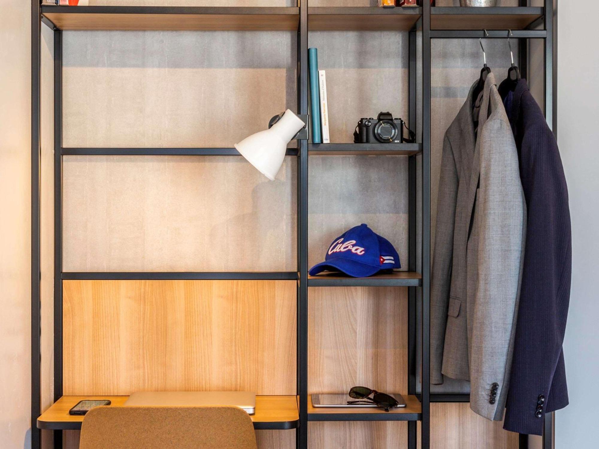 Ibis Paris Bastille Opera Екстериор снимка
